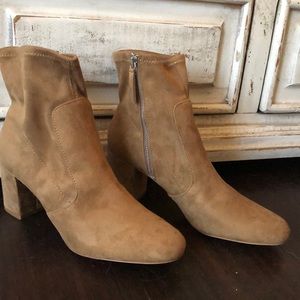 NWT Zara Tan Suede Bootie